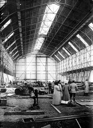 Bau der Luftschiffhalle Köln-Bickendorf 1909