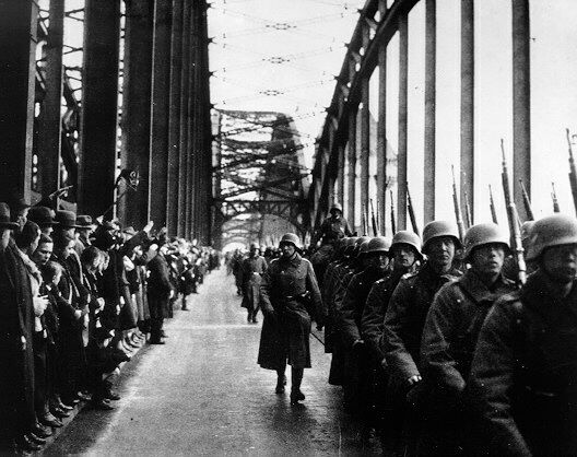 Einmarsch der Wehrmacht in das demilitarisierte Rheinland hier Köln.