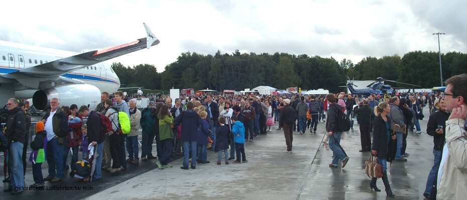 Publikum A380 DLR 2011