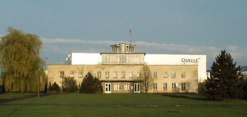 Flughafengebude Leipzig-Mockau